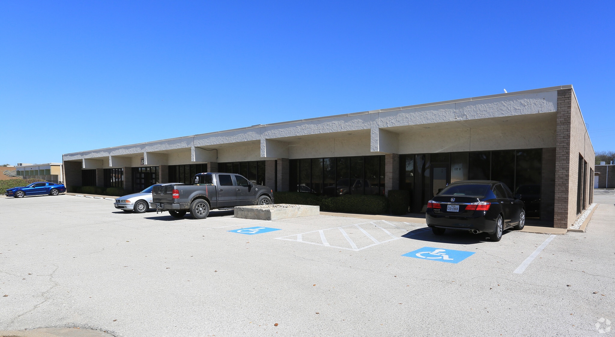 13748 Neutron Rd, Dallas, TX for Rent