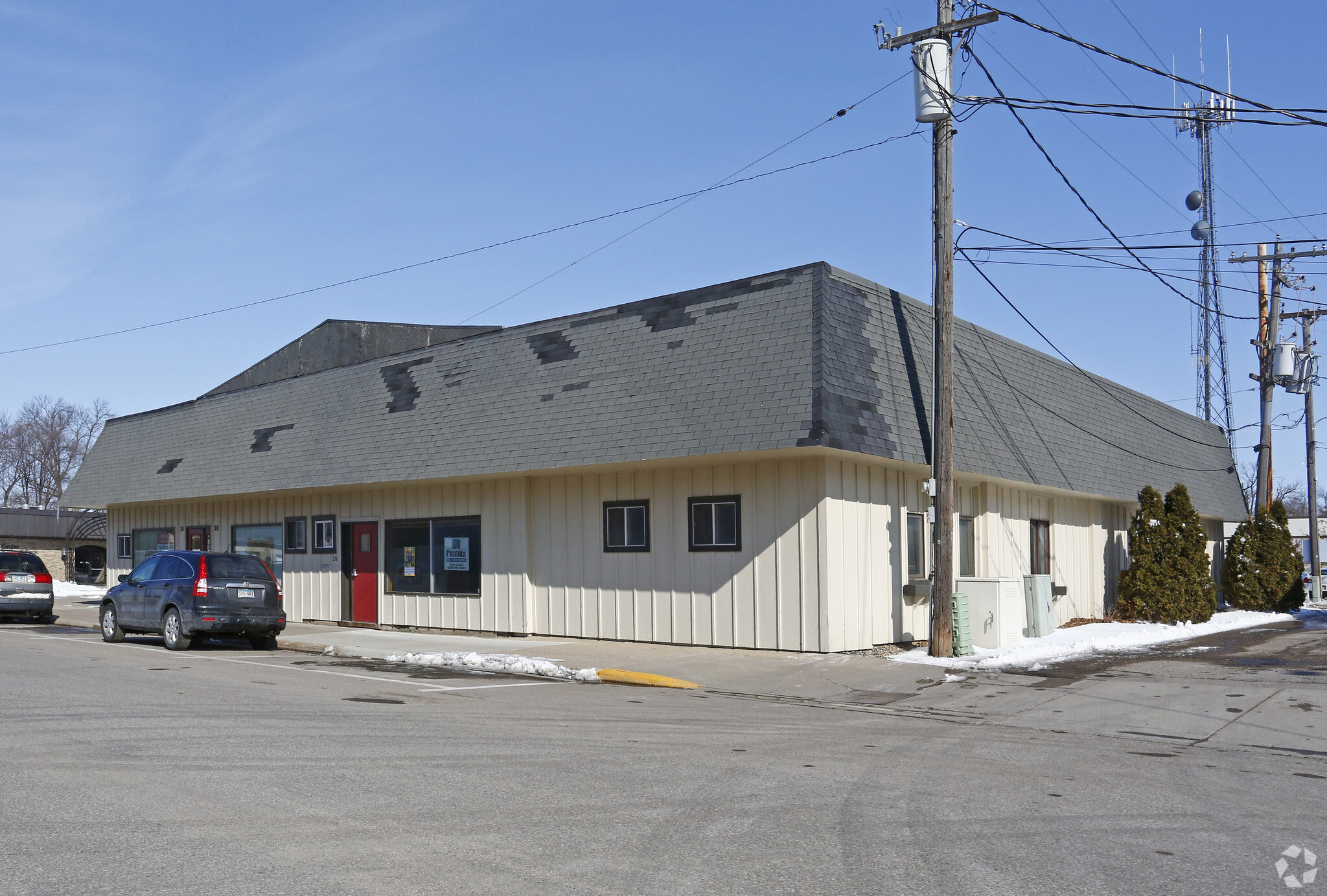 26-30 W 3rd St, Litchfield, MN for Rent