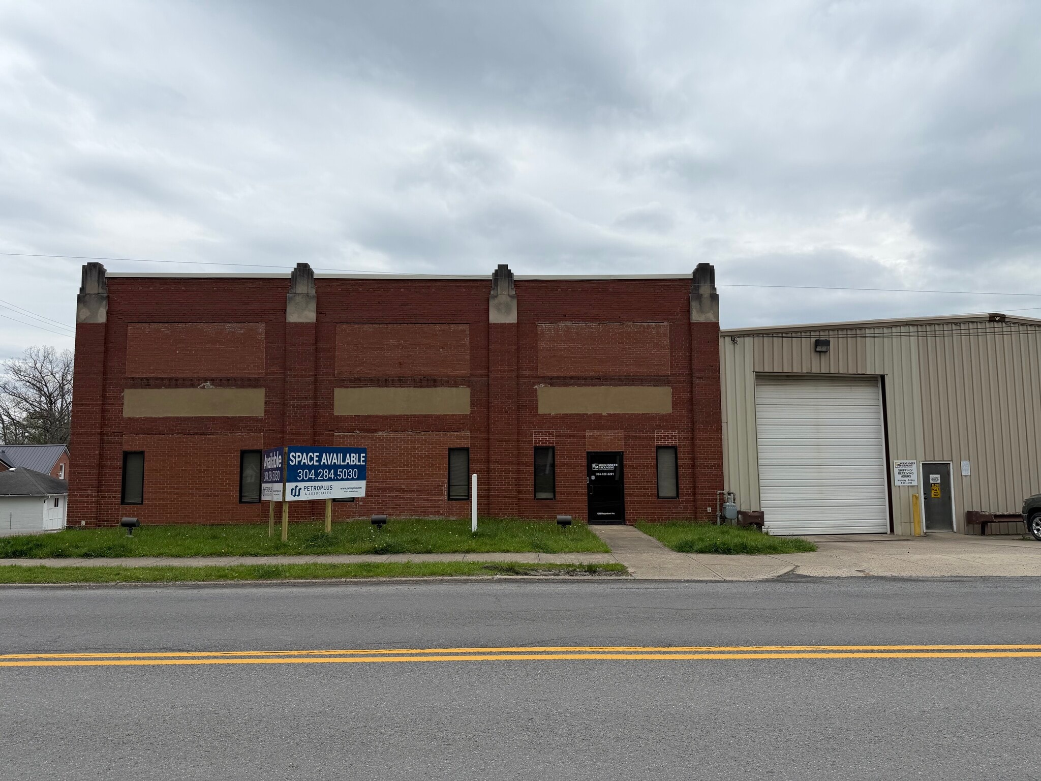 1200 Morgantown Ave, Fairmont, WV for Rent