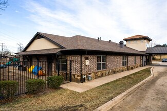 Denton, TX Retail - 1358 Robinson Rd