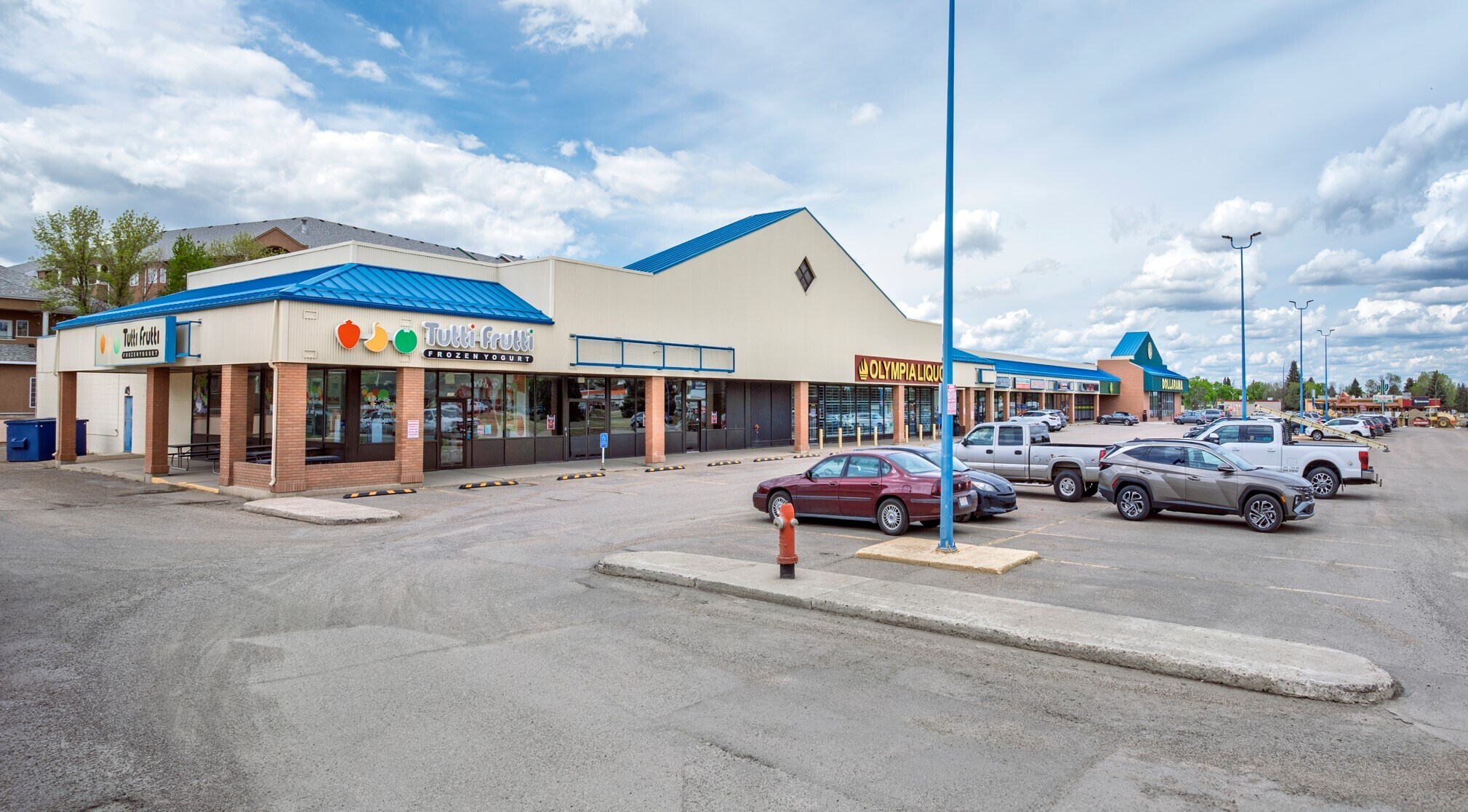 3010-3084 Dunmore Rd SE, Medicine Hat, AB for Rent