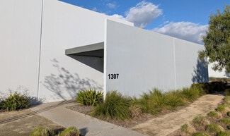 Orange, CA Industrial - 1481-1497 N Main St