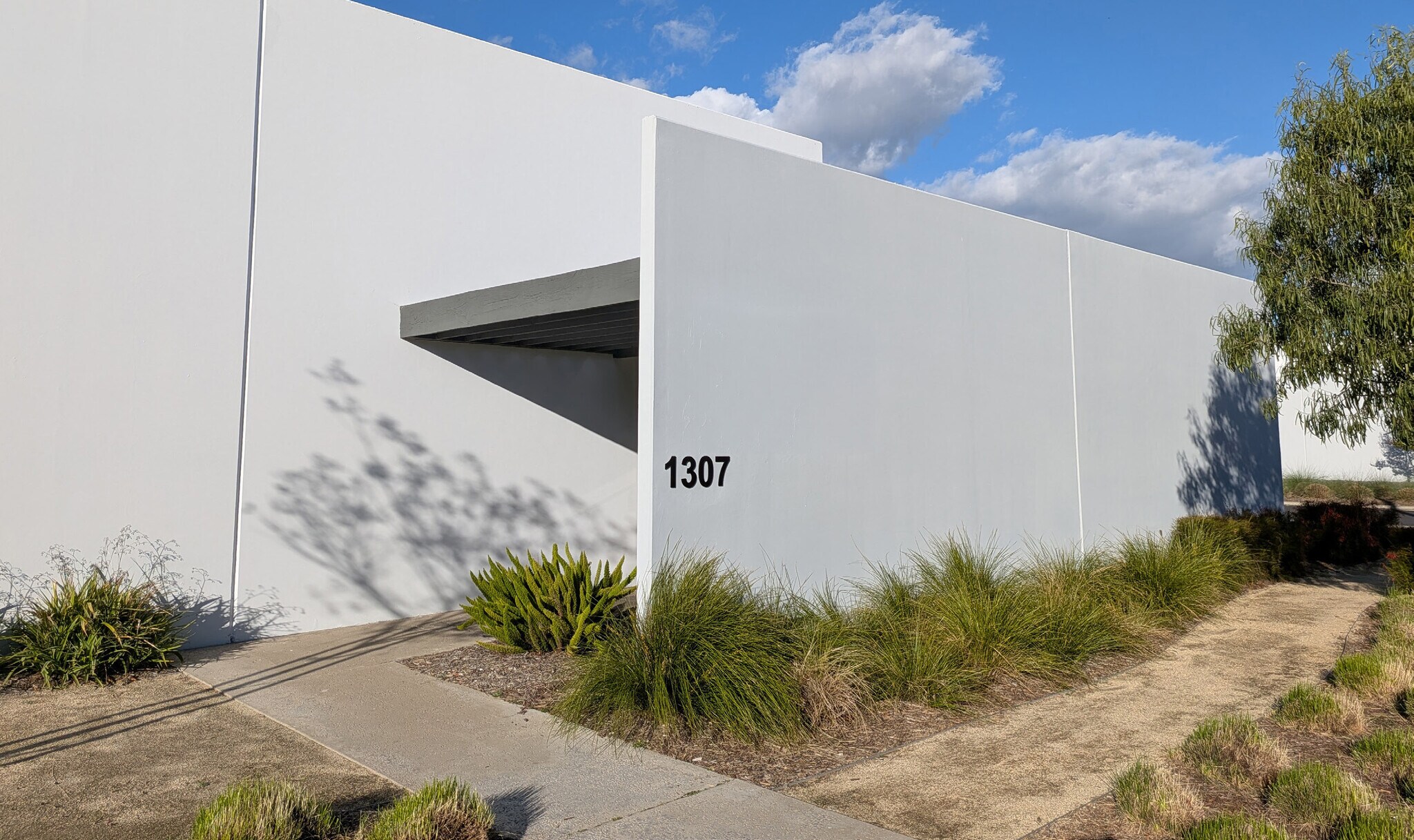 1307-1347 W Trenton Ave, Orange, CA for Rent