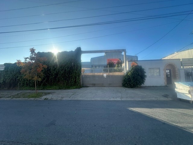 3425 Ettie St, Oakland, CA for Rent