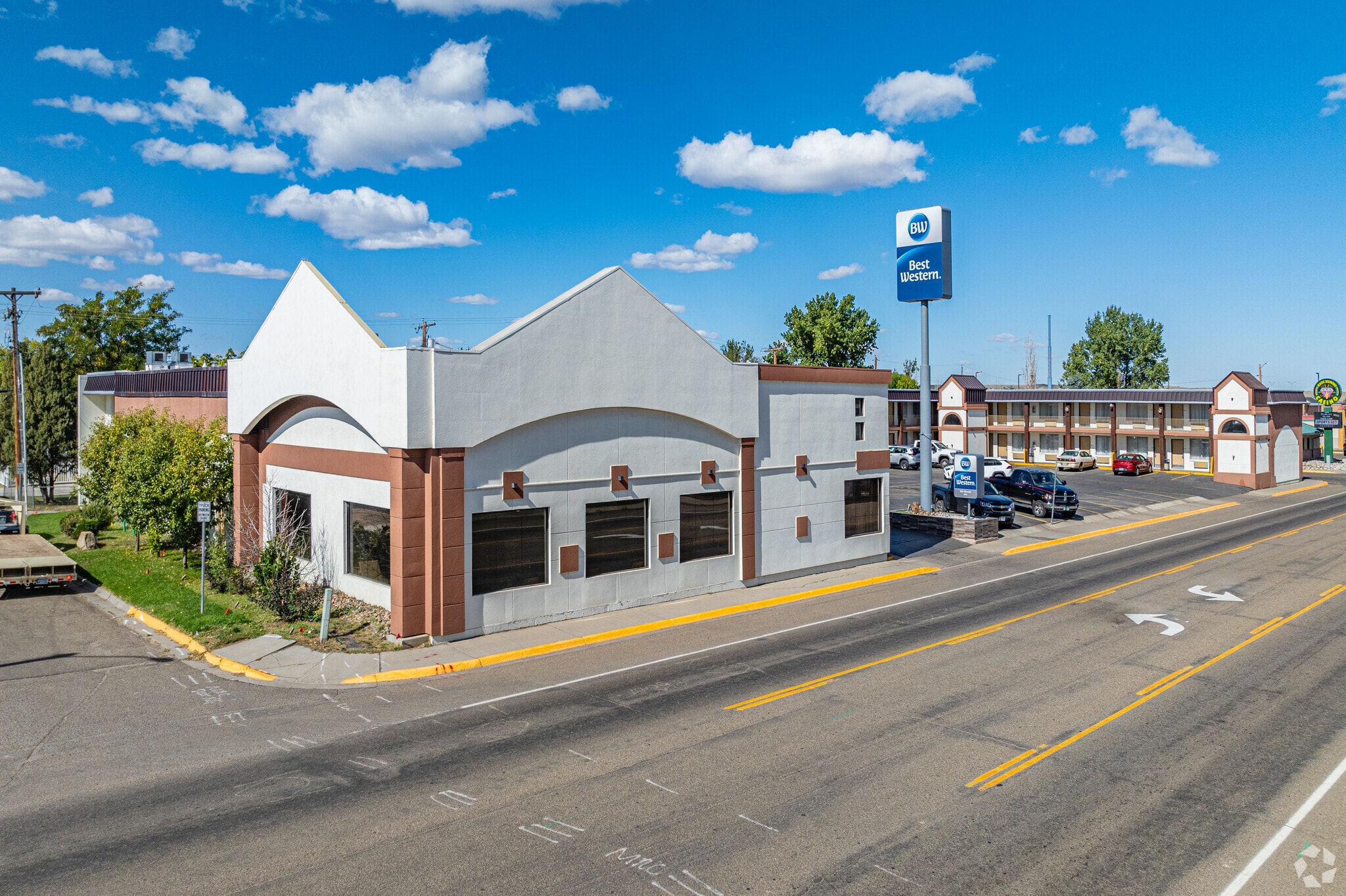 1015 S Haynes Ave, Miles City, MT for Sale