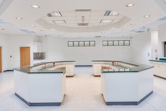 Los Banos, CA Office - 222 I St