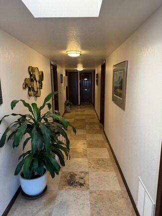 Sedona, AZ Office - 28 W Cortez Dr