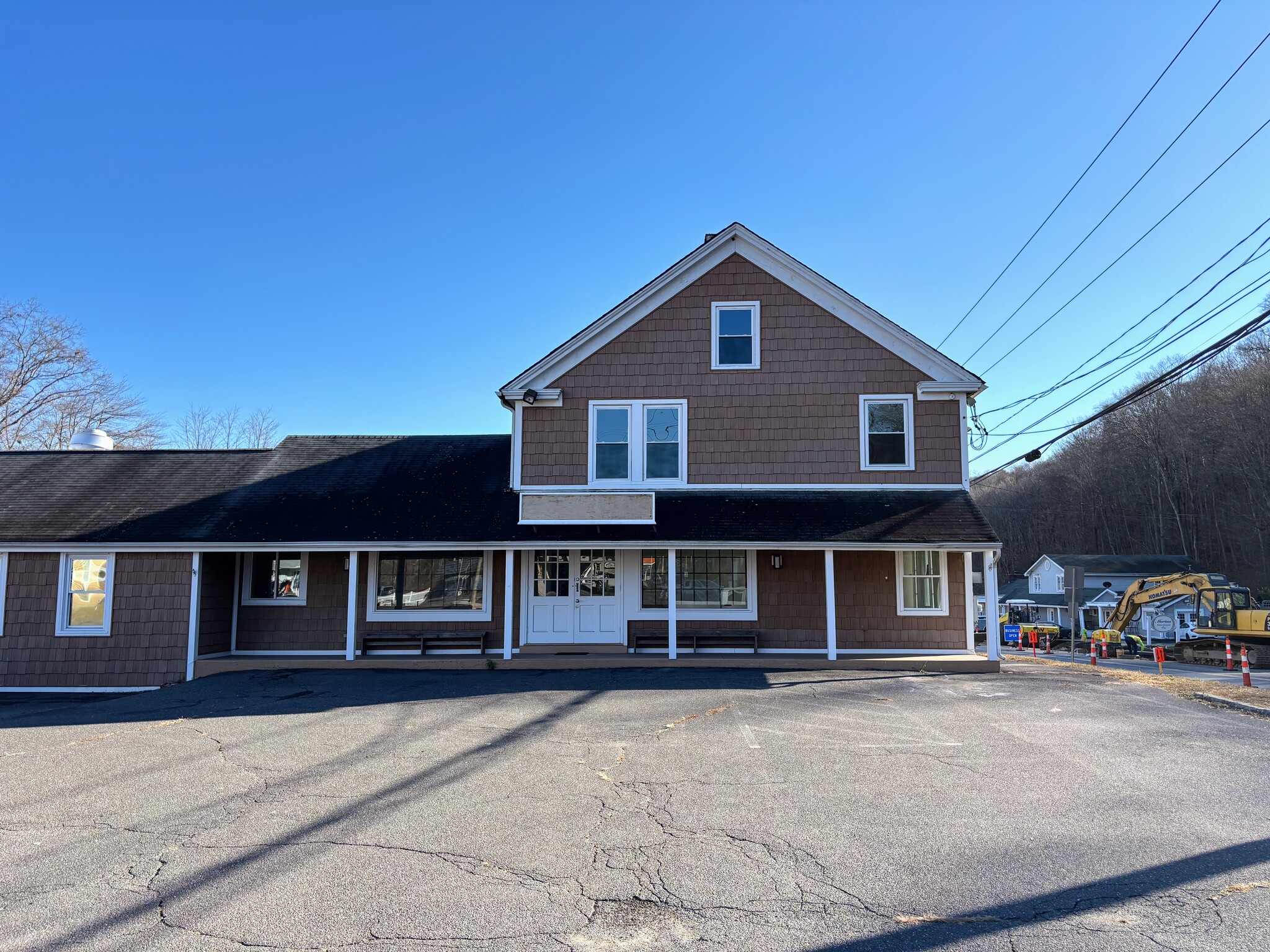 1610 Saybrook Rd, Haddam, CT for Rent