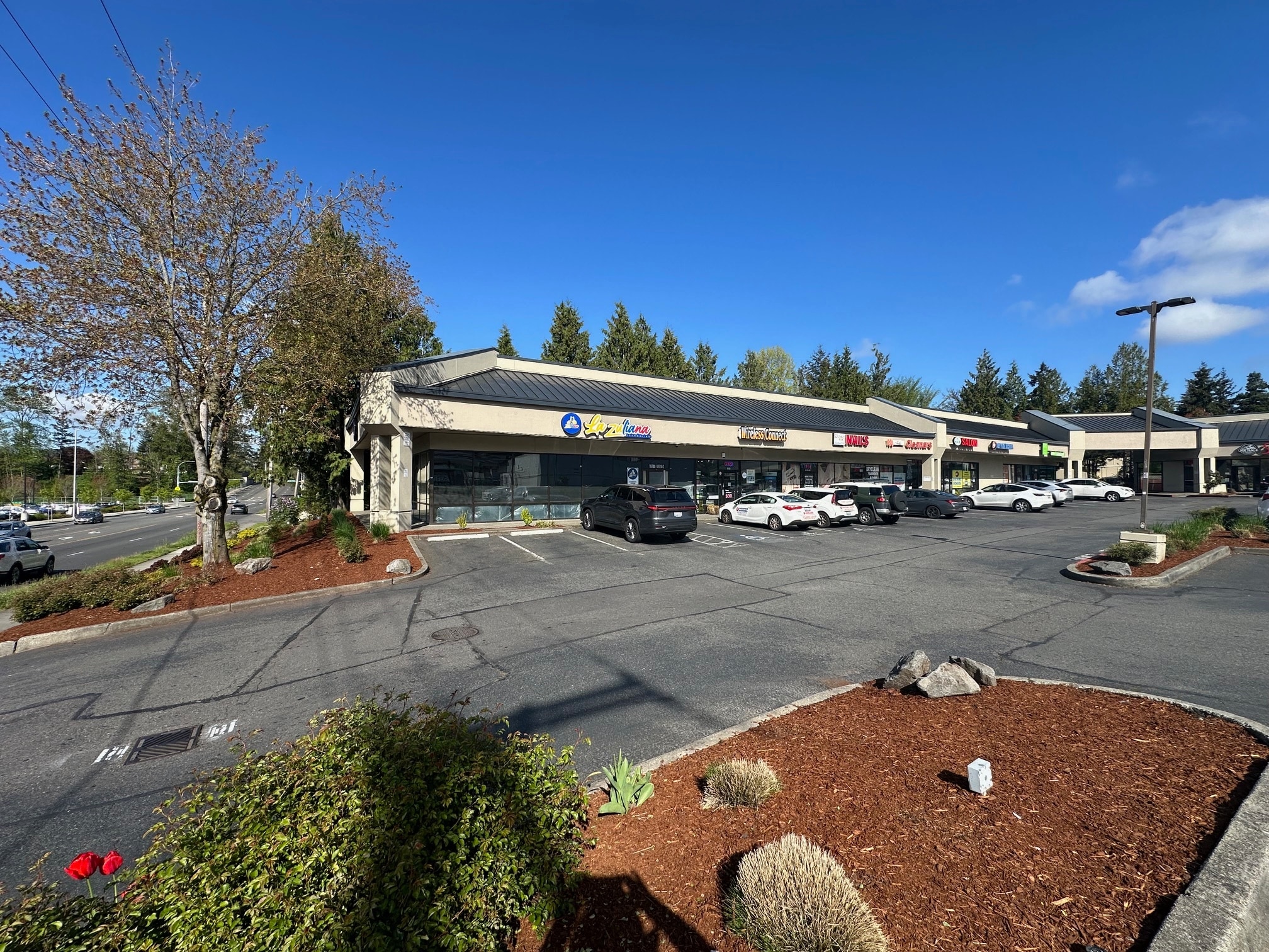 10700 SE 208th St, Kent, WA for Rent