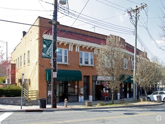 468-472 ASHFORD AVE