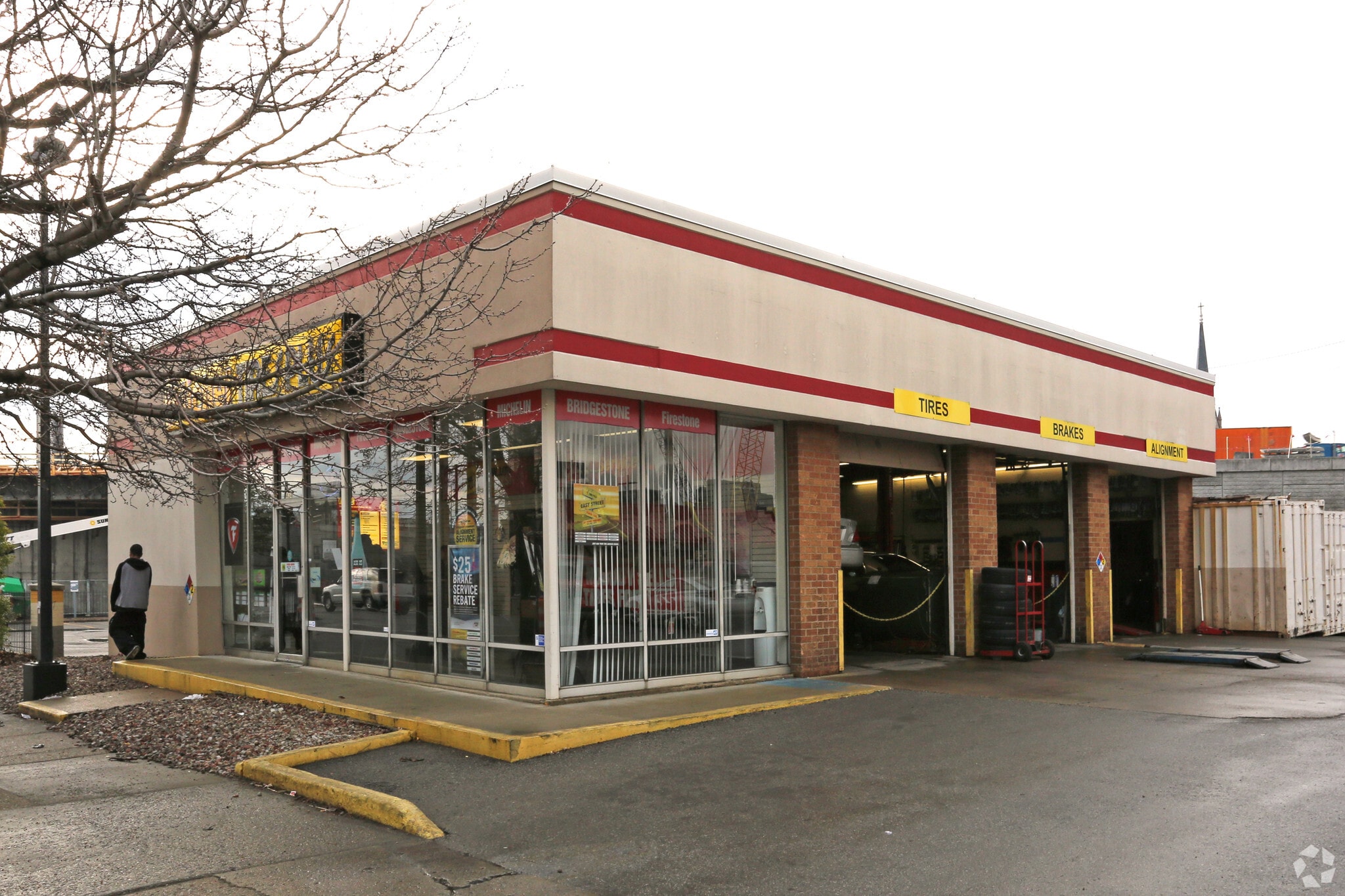 434 E Market St, Louisville, KY for Sale