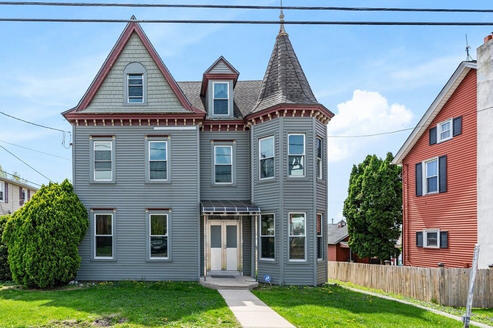 7818 Main St, Fogelsville, PA for Sale