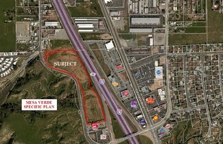 E 7th St N Sandlewood