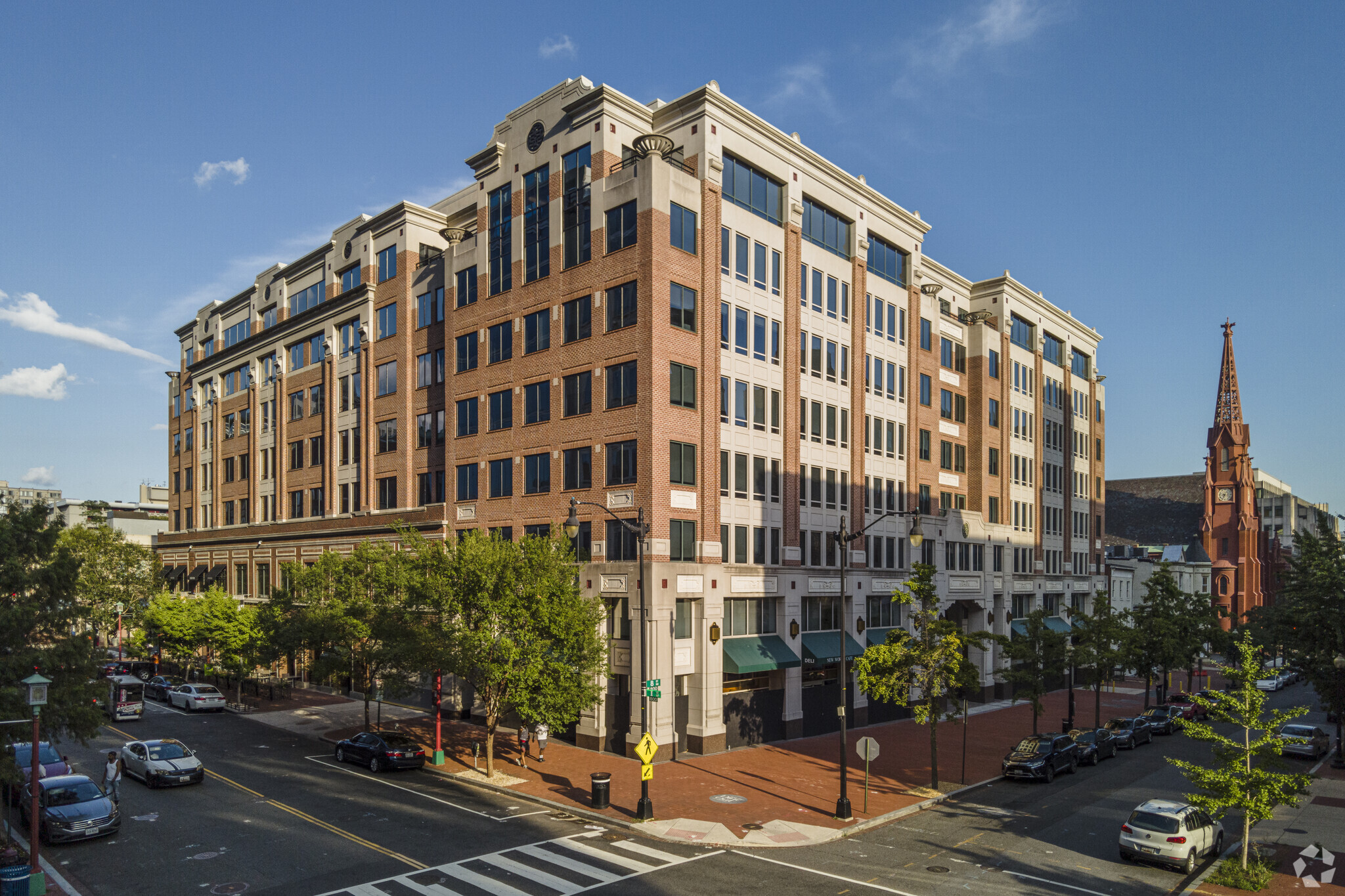 810 7th St NE, Washington, DC for Rent