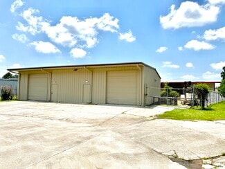 Conroe, TX Flex - 175 Circle Six Dr