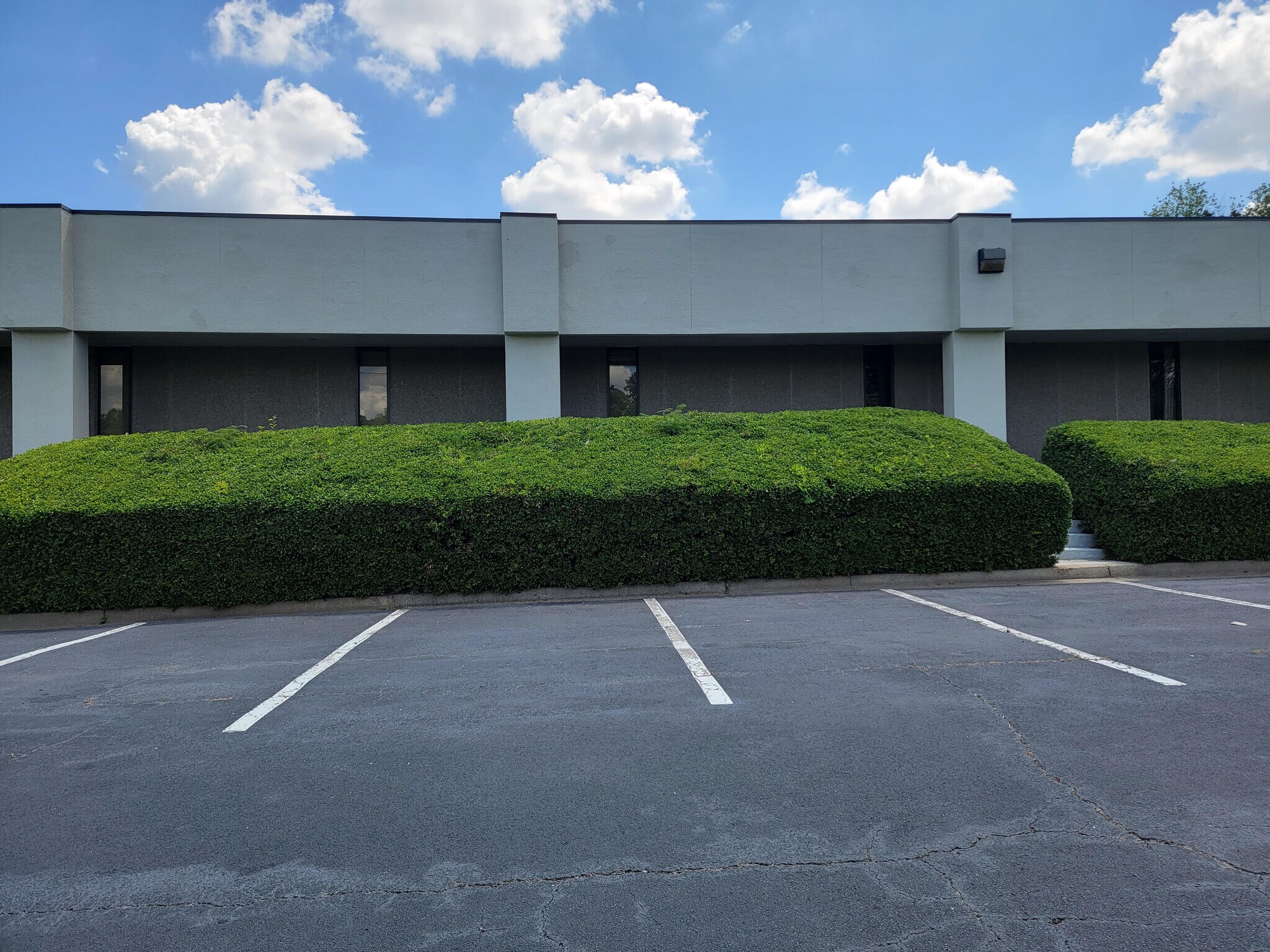 3455 N Desert Dr, East Point, GA for Rent