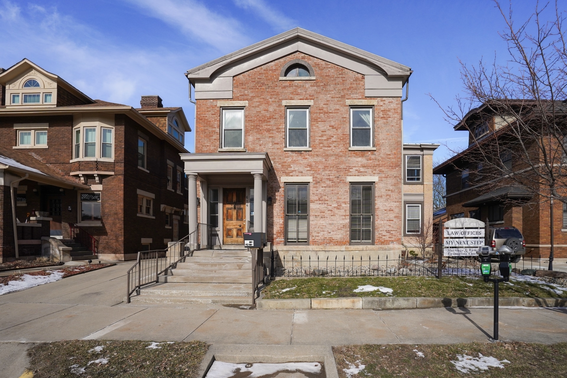 614 W Berry St, Fort Wayne, IN for Sale