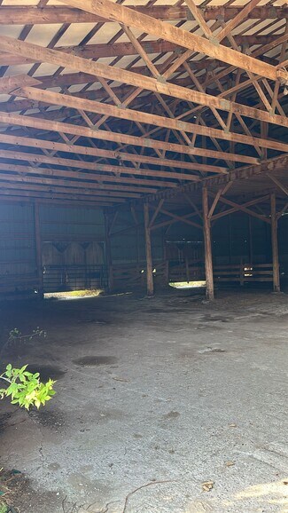 Innisfil, ON Industrial - 7076 5th Side Rd