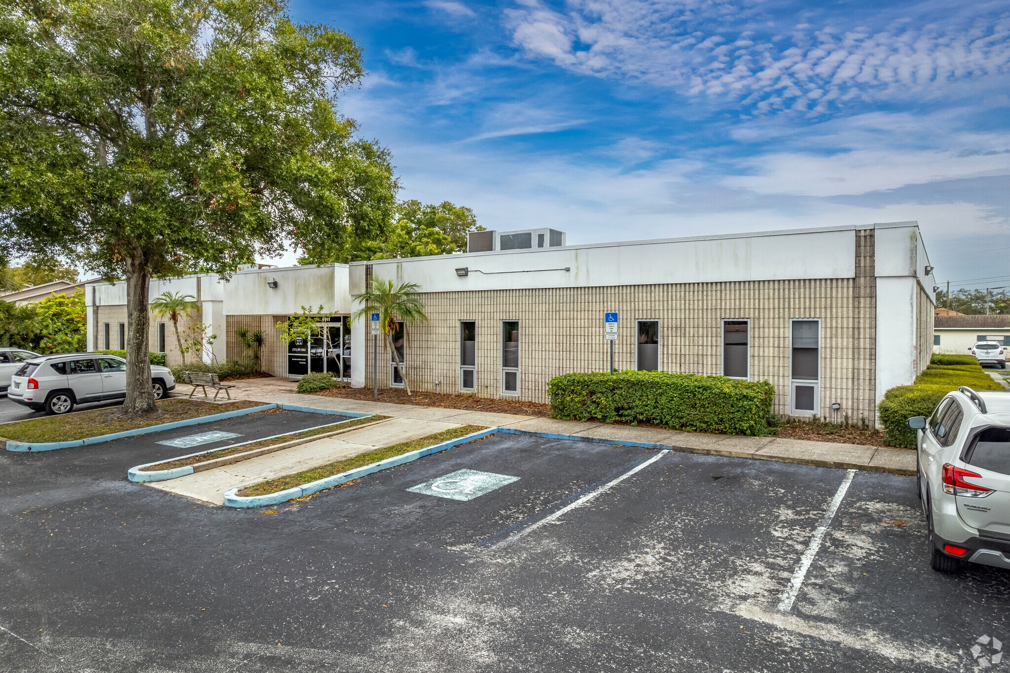 9911 Seminole Blvd, Seminole, FL for Rent