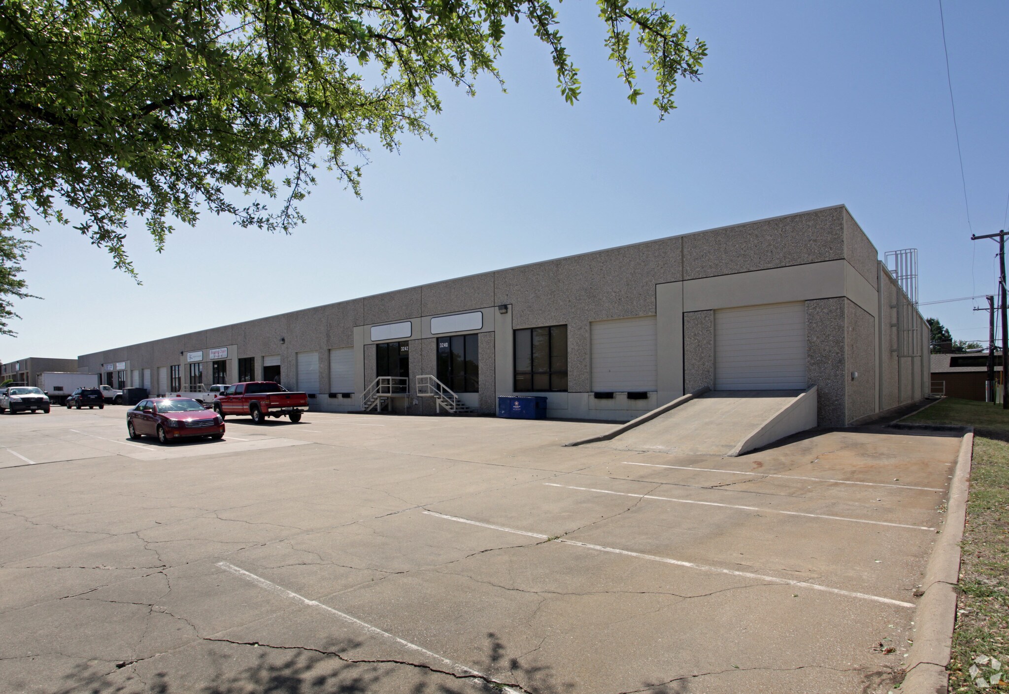 3240-3254 Garden Brook Dr, Farmers Branch, TX for Rent