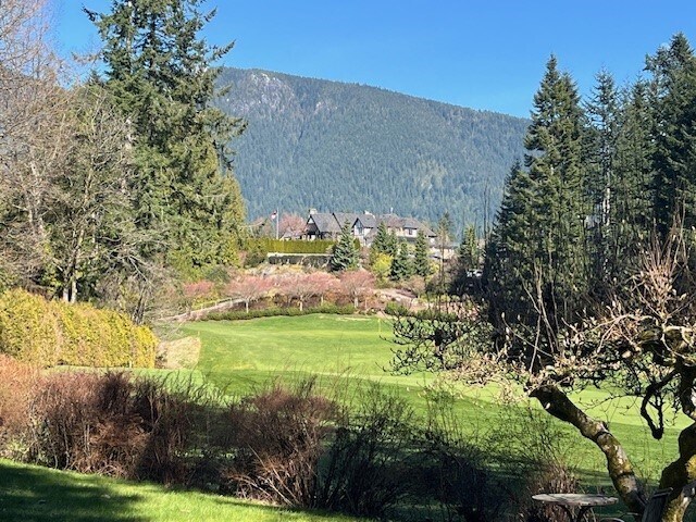 460 Southborough Dr, West Vancouver, BC for Sale