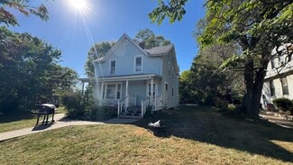 Galesburg, IL Apartments - 260 N Broad St