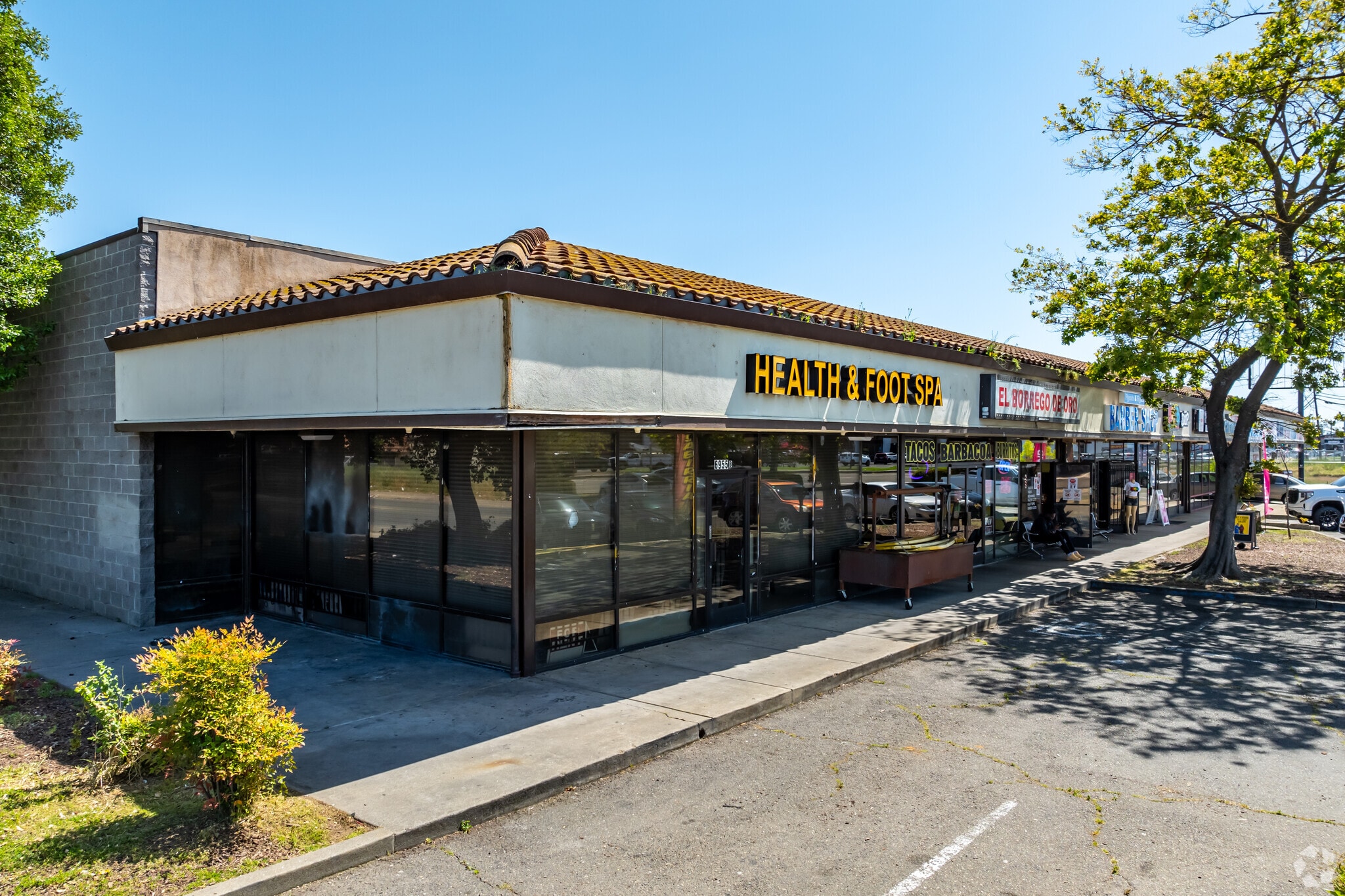 6955 Stockton Blvd, Sacramento, CA for Rent