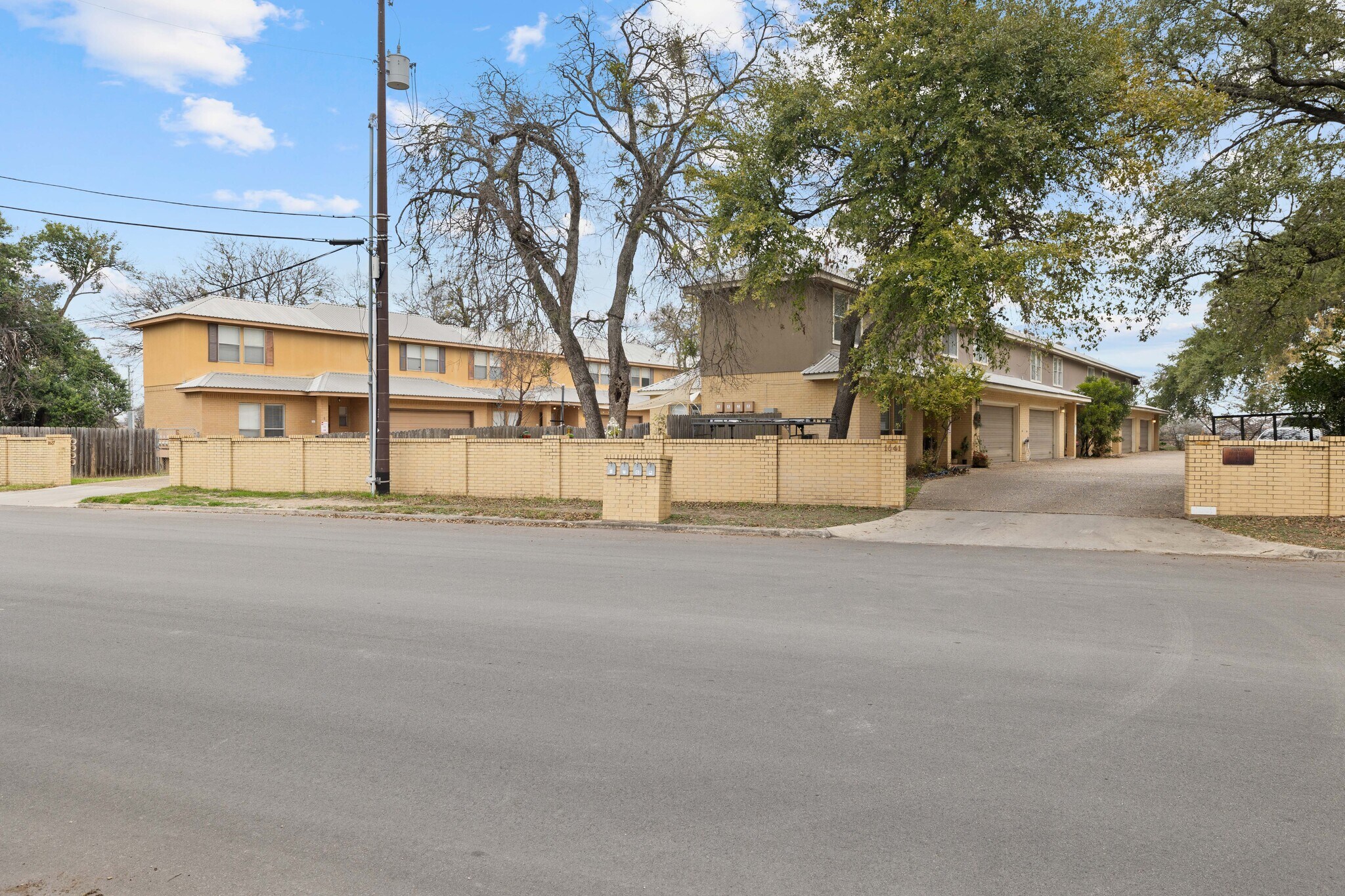 1627-1641 Kuehler, New Braunfels, TX for Sale