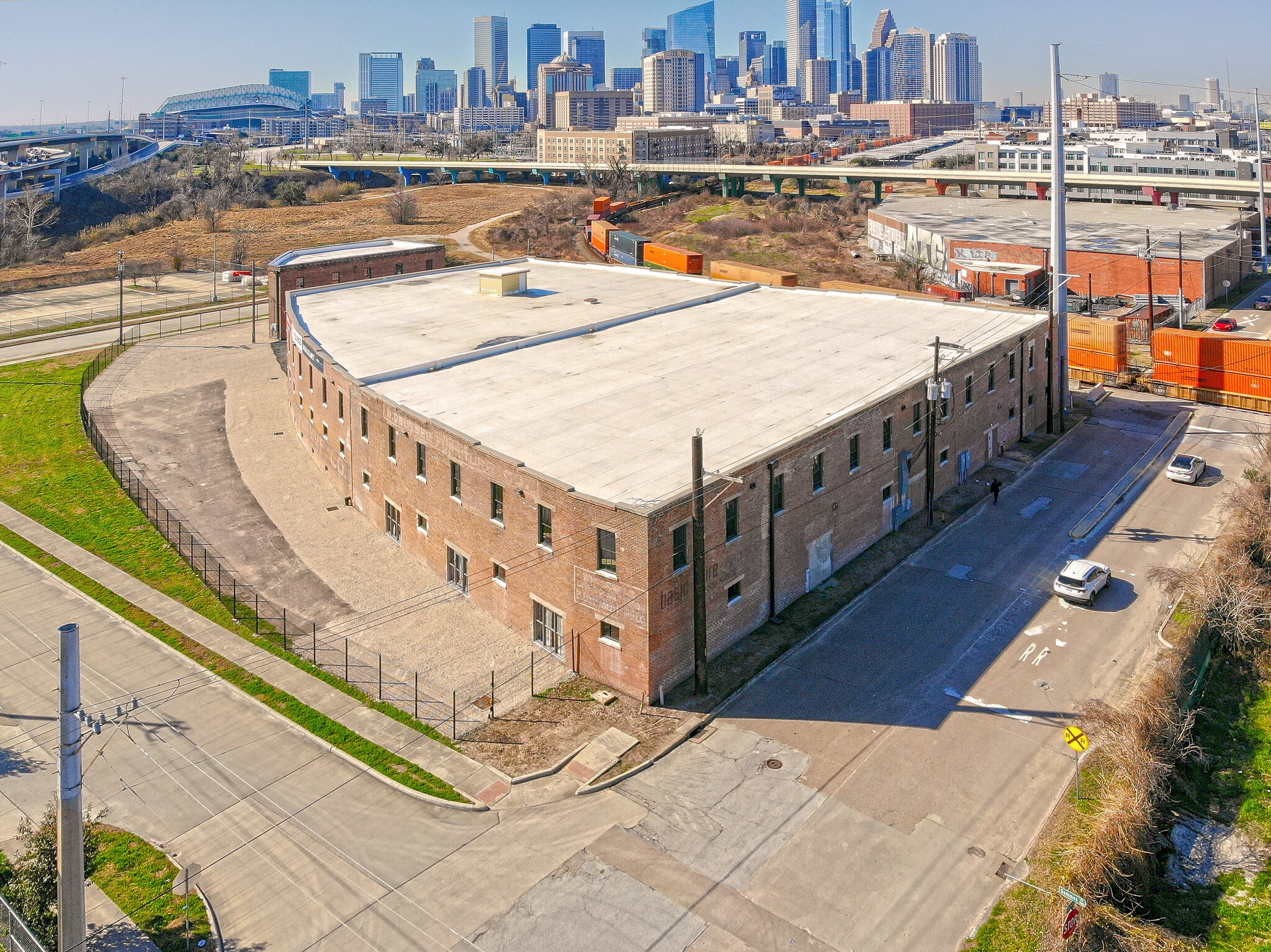 2000 Nance St, Houston, TX for Rent