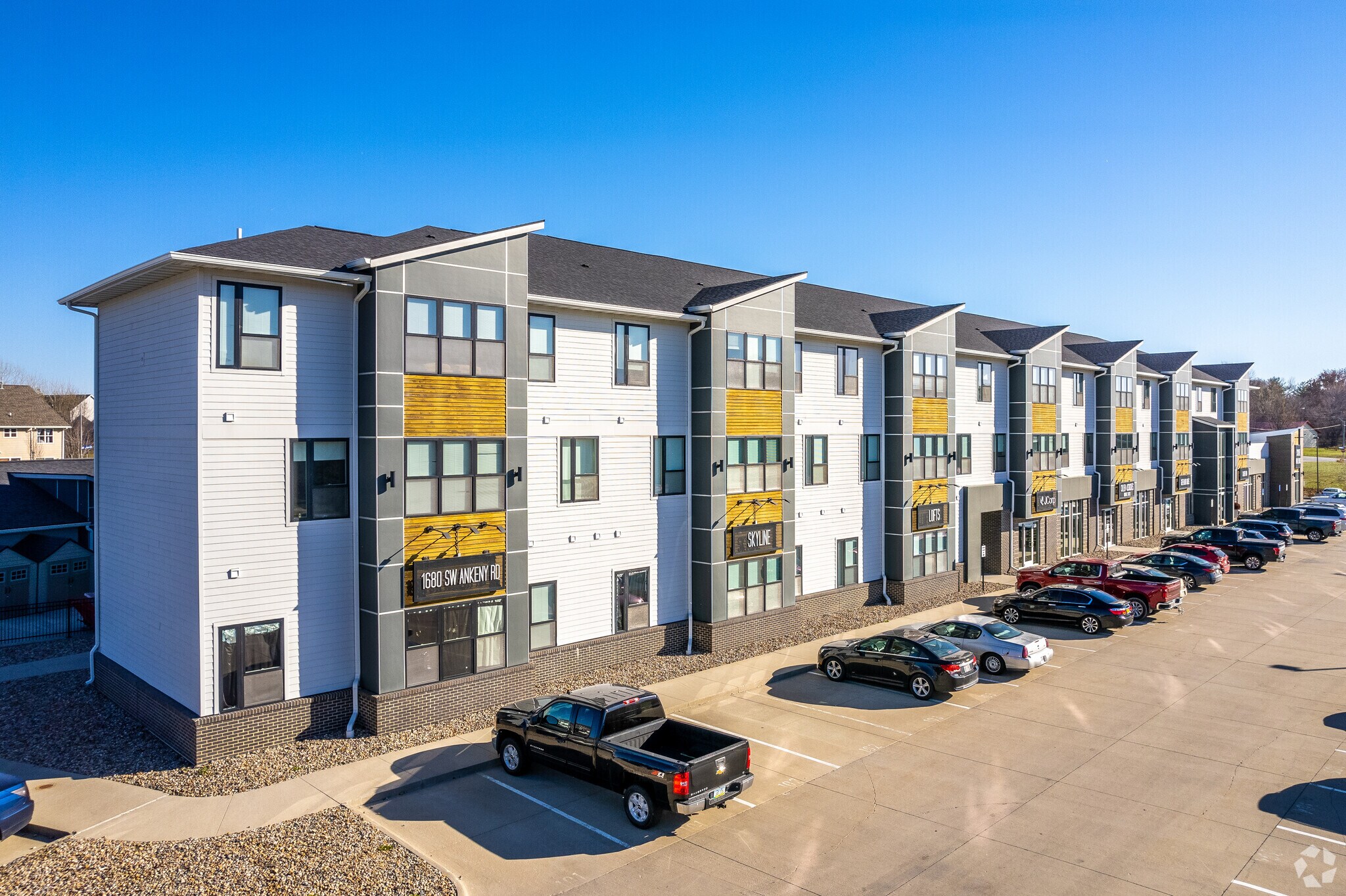 1680 SW Ankeny Rd, Ankeny, IA for Rent