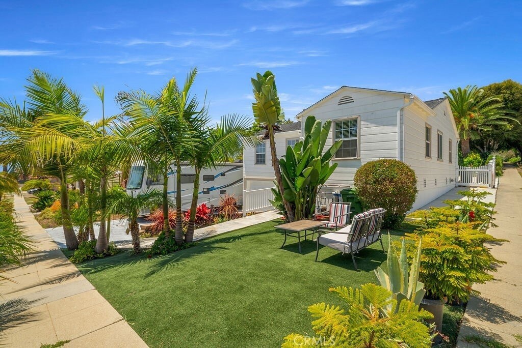 3703 S Patton Ave, San Pedro, CA for Sale