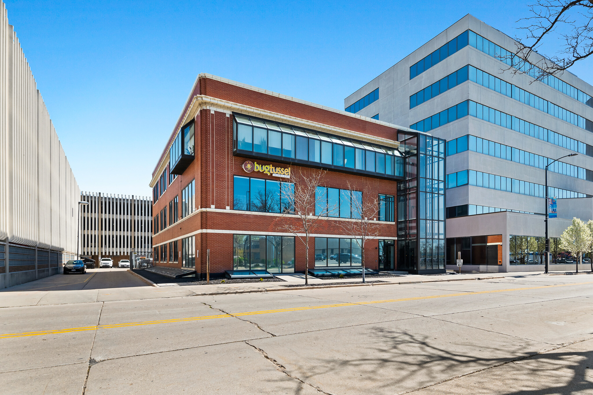 417 Pine St, Green Bay, WI for Sale