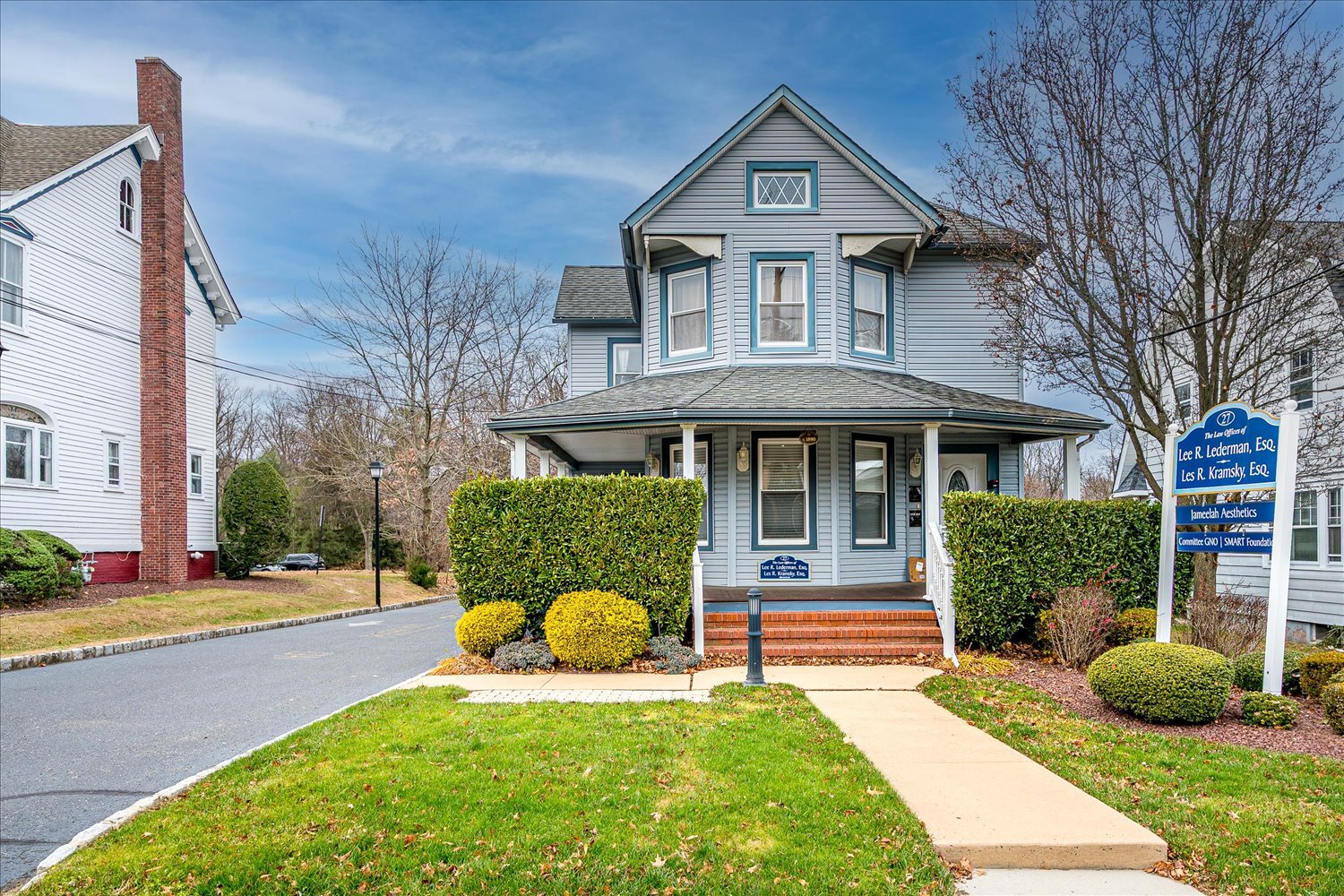 27 N Main St, Marlboro, NJ for Sale