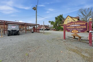 Paramus, NJ Garden Center - 232 Oradell Ave