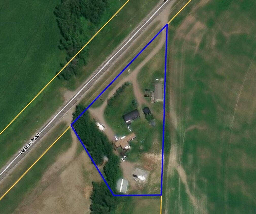 72652 Gallatin Rd, Gallatin Gateway, MT for Sale