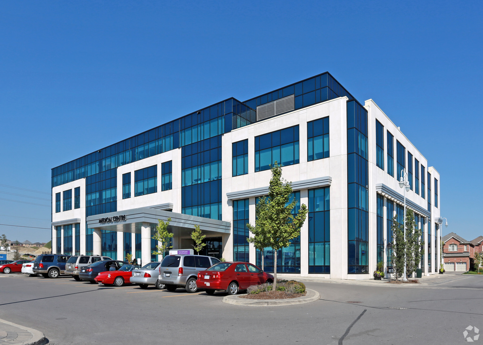 955 Major Mackenzie Dr W, Vaughan, ON for Rent