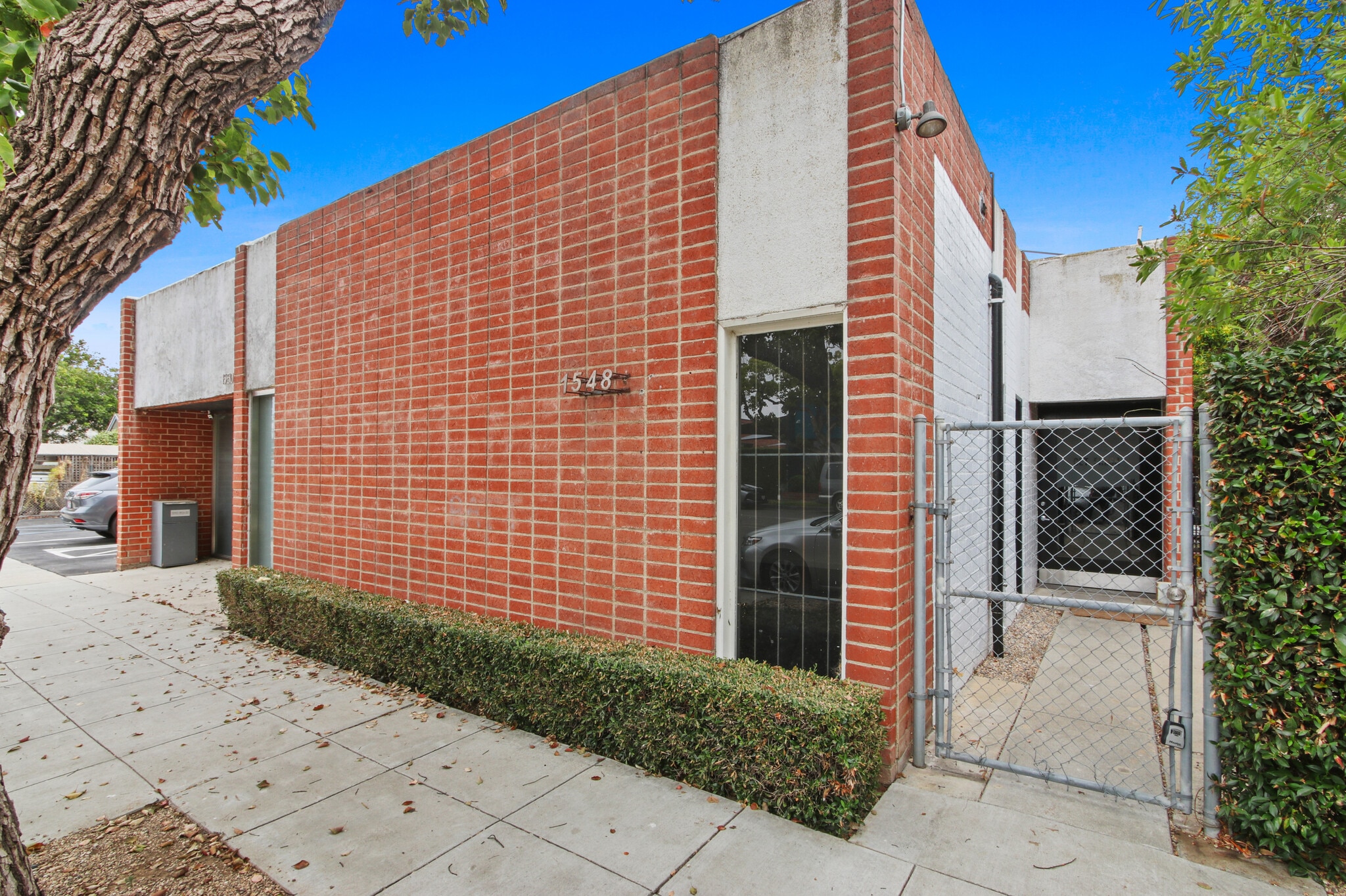 1548-1550 18th St, Santa Monica, CA for Sale