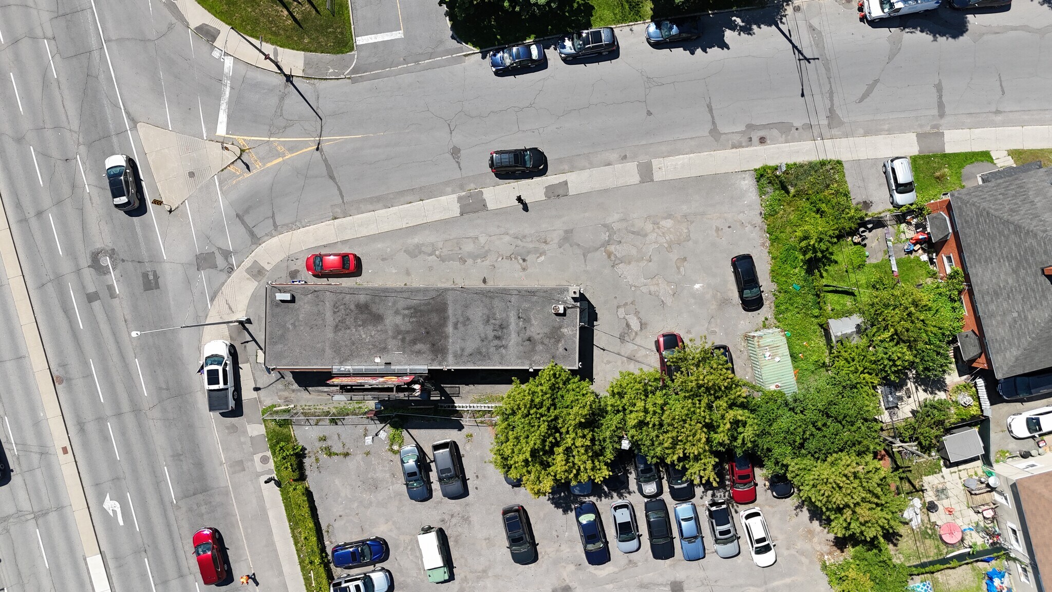 1076 St. Laurent Blvd, Ottawa, ON for Sale