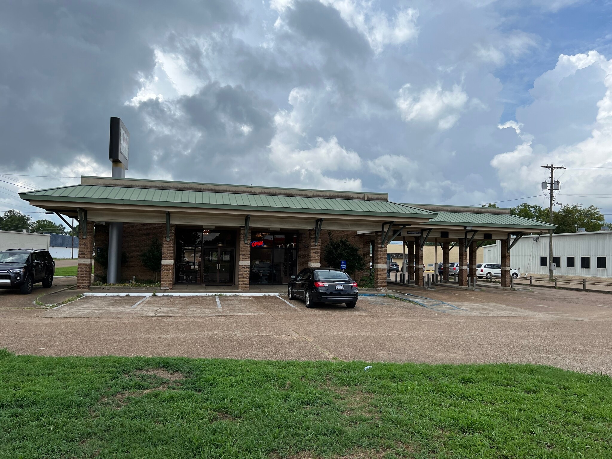 246 Alabama St, Columbus, MS for Sale