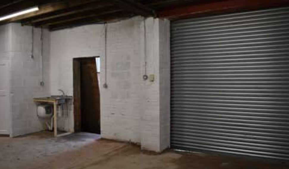 1 Bazaar St, Salford, LAN for Rent