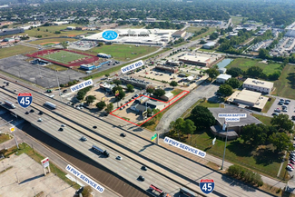Houston, TX Storefront Retail/Office - 10266 North Fwy