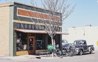 Winslow, AZ Storefront - 213 N Kinsley Ave