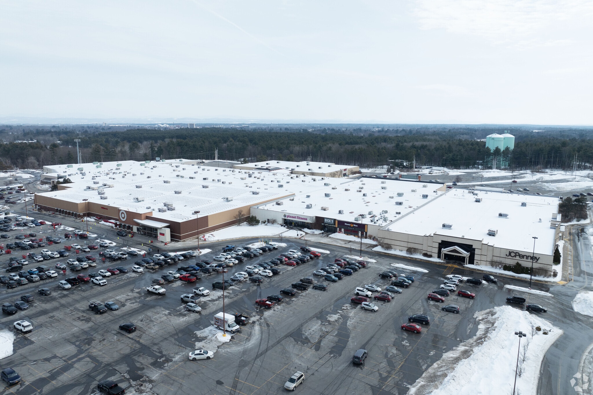 578 Aviation Rd, Queensbury, NY for Rent