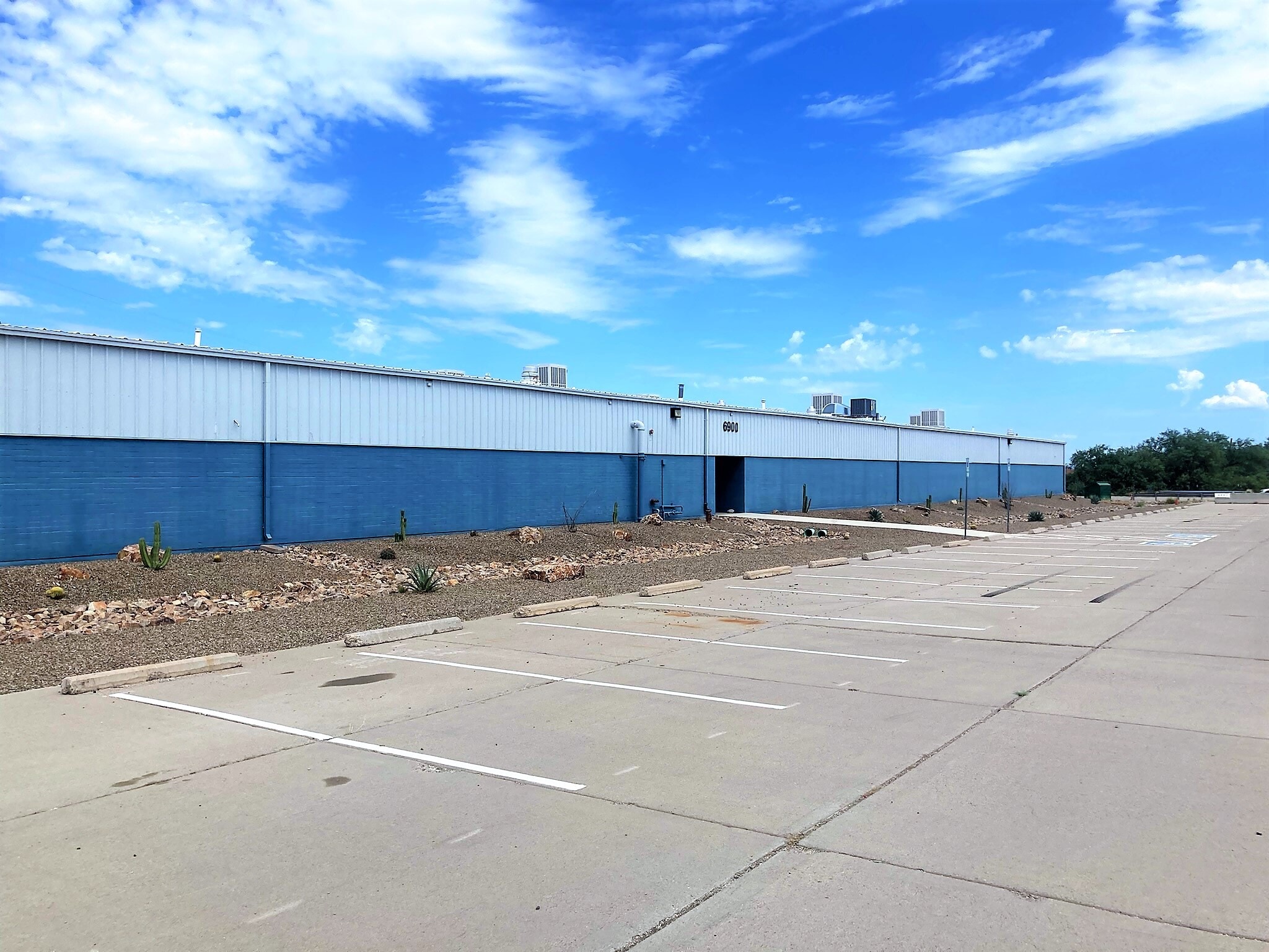 6900 S Park Ave, Tucson, AZ for Rent