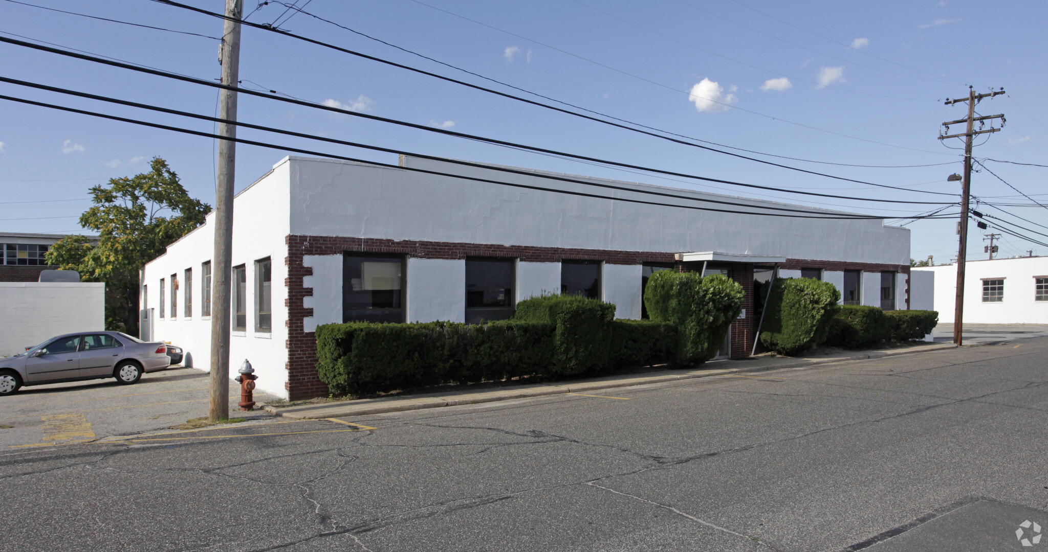 4 Commercial St, Hicksville, NY for Rent