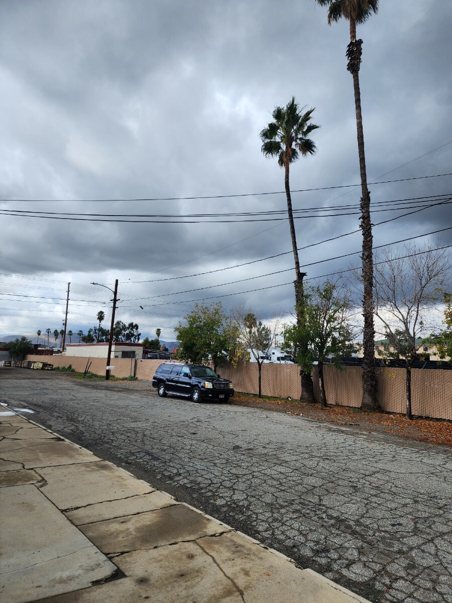 1677 Elliott Dr, Riverside, CA for Rent