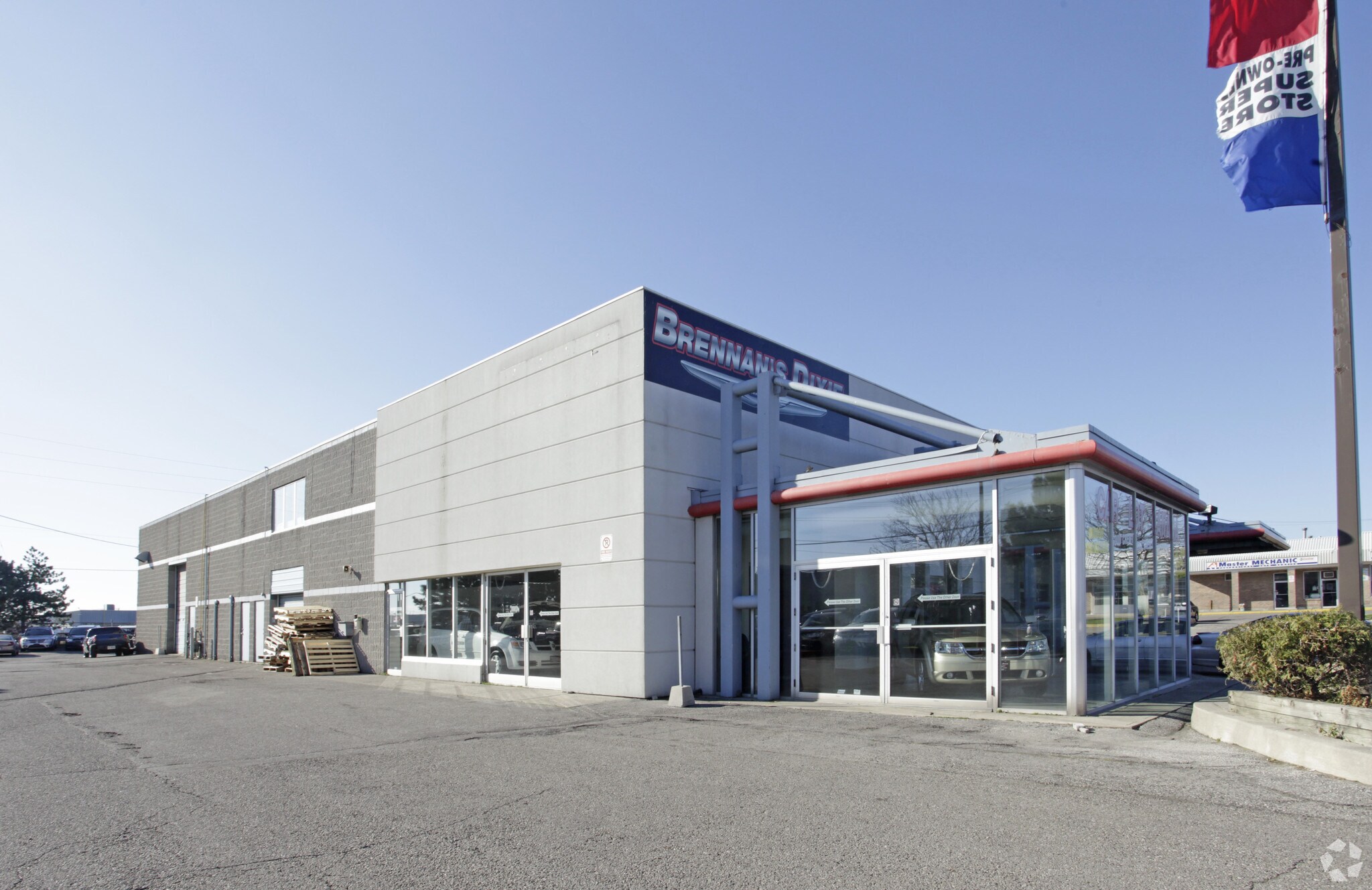 8046 Dixie Rd, Brampton, ON for Rent