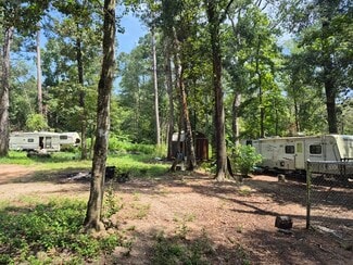 Willis, TX Commercial - 5210 FM 3081 Rd