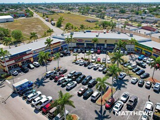 Cape Coral, FL Freestanding - 110 NE 2nd Pl