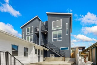 San Diego, CA Apartments - 2715 Columbia St